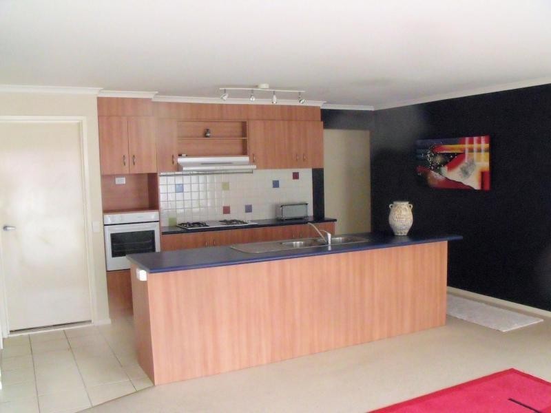 3 Willowbank Place, Cranbourne East VIC 3977