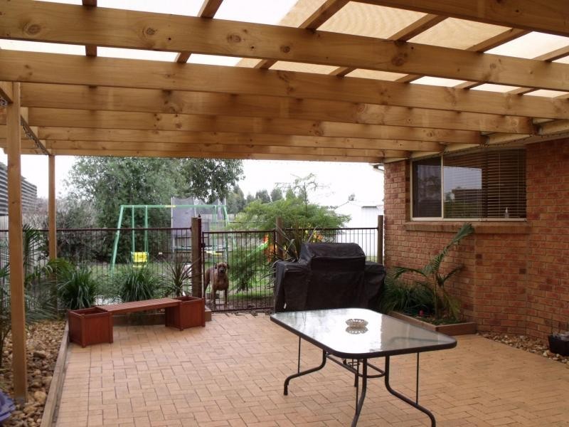 24 Baringa Park Drive, Narre Warren South VIC 3805