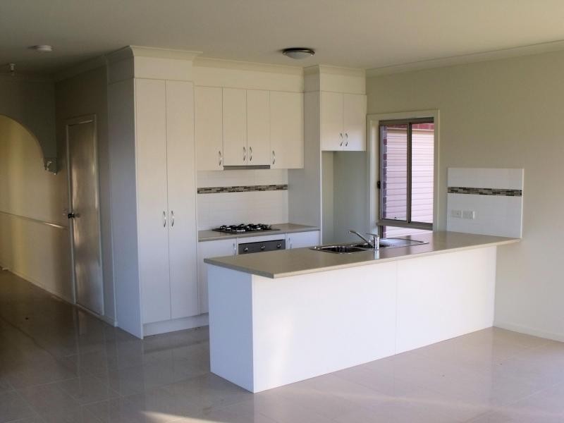 Cranbourne VIC 3977