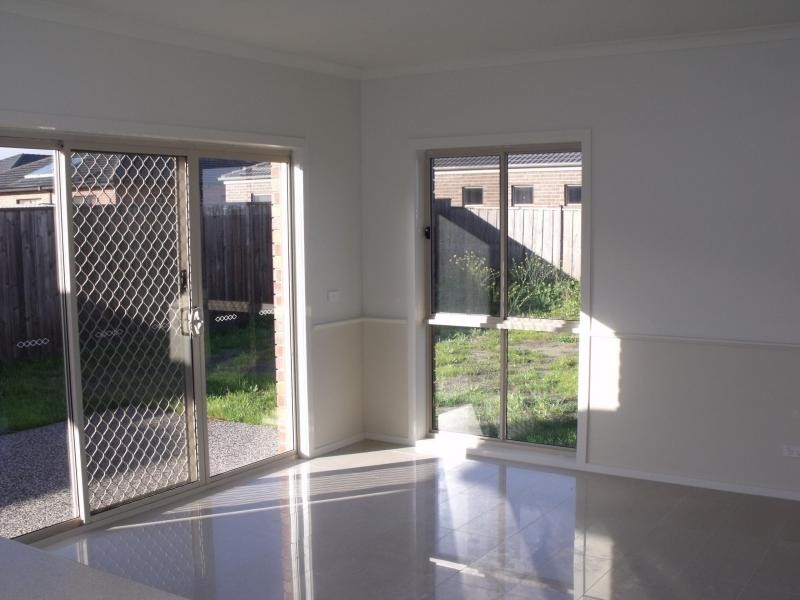 Cranbourne VIC 3977