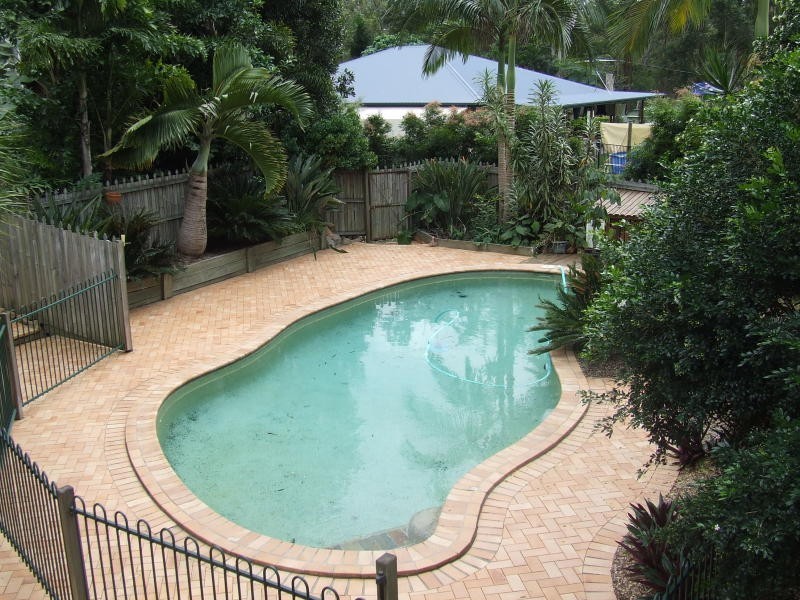 568 Oakey Flat Road, Morayfield QLD 4506