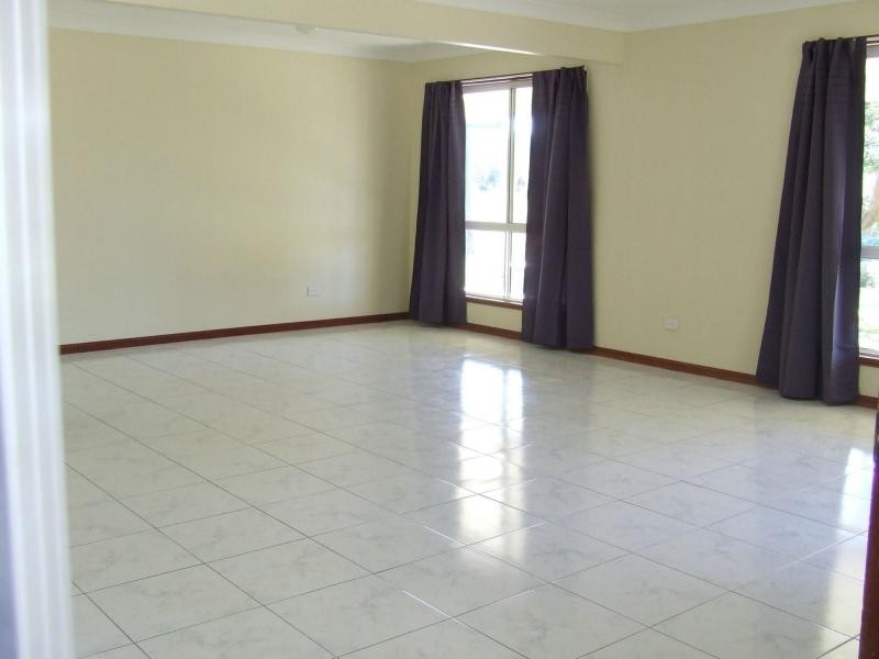 5 Ward Drive, Morayfield QLD 4506