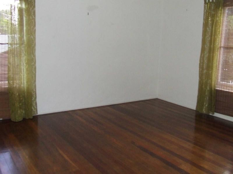 4 Mumford Road, Narangba QLD 4504