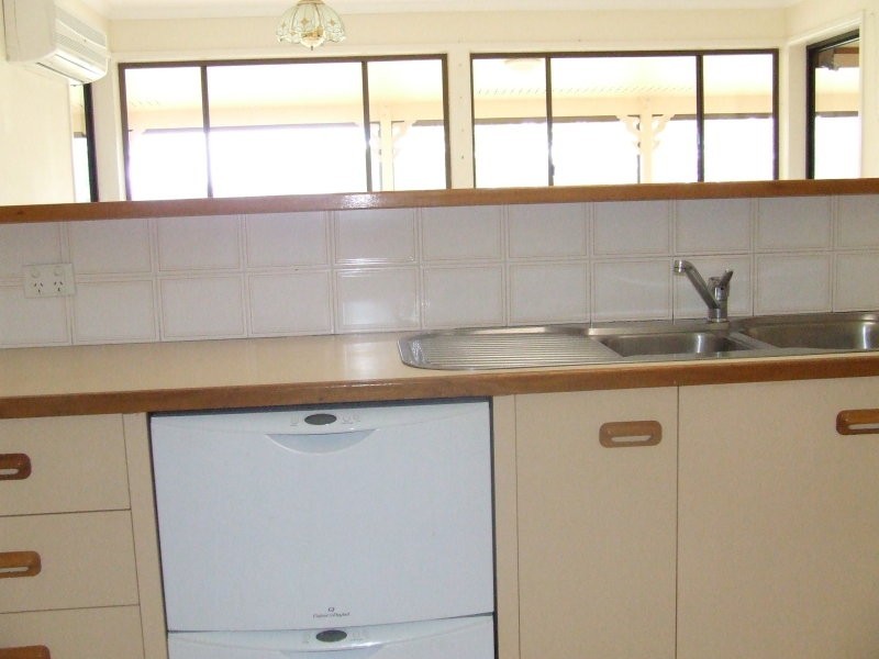 27 Young Road, Narangba QLD 4504