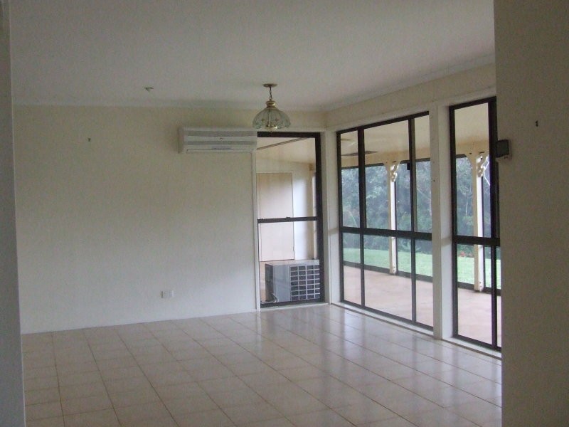 27 Young Road, Narangba QLD 4504
