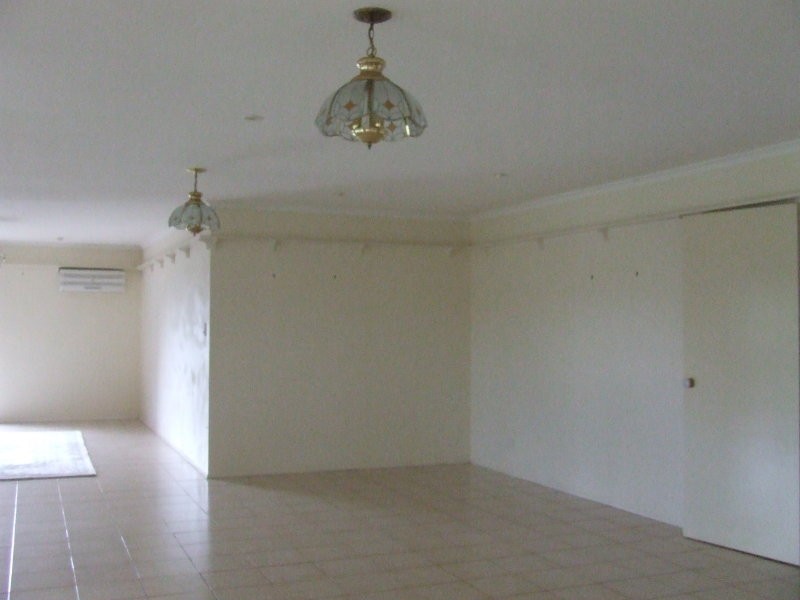 27 Young Road, Narangba QLD 4504