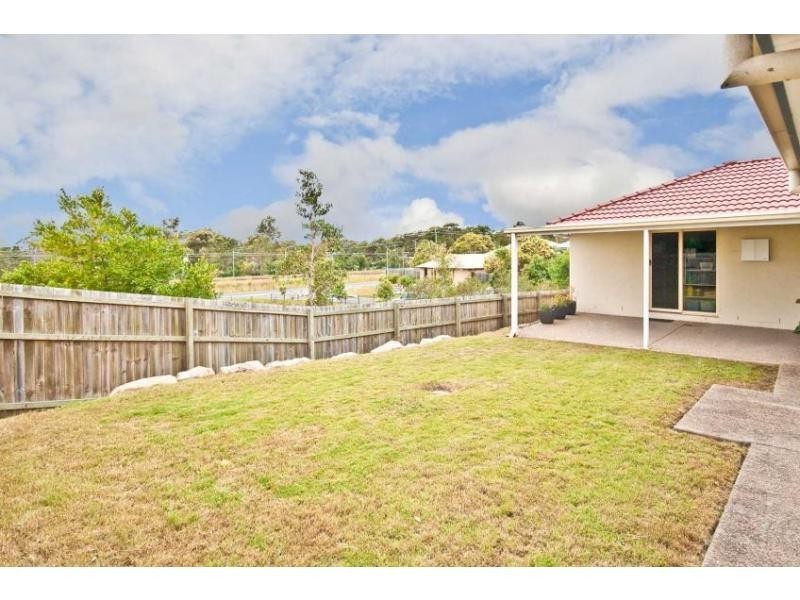 8 Aretha Lane, Narangba QLD 4504