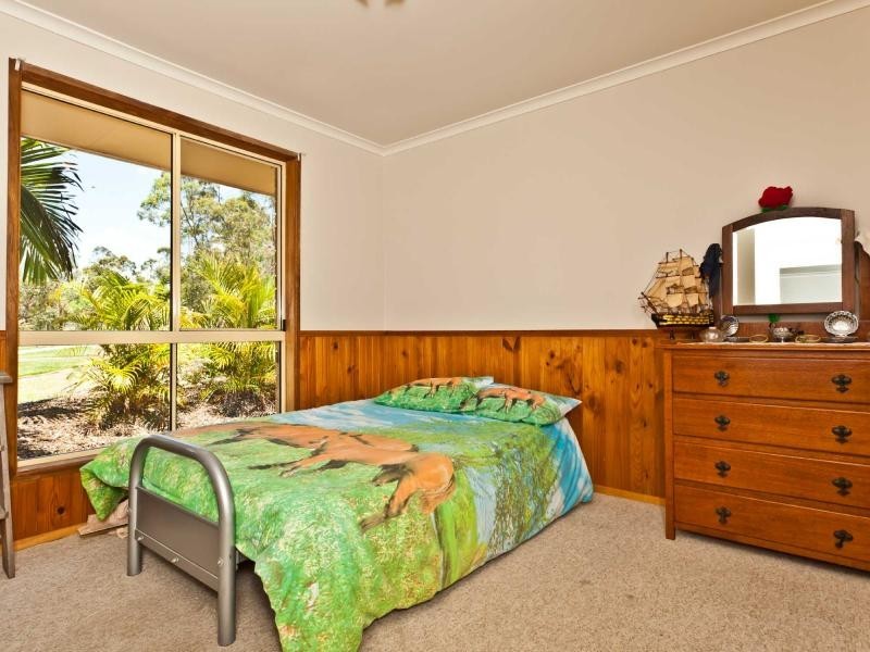 18 Leonard Court, Burpengary QLD 4505