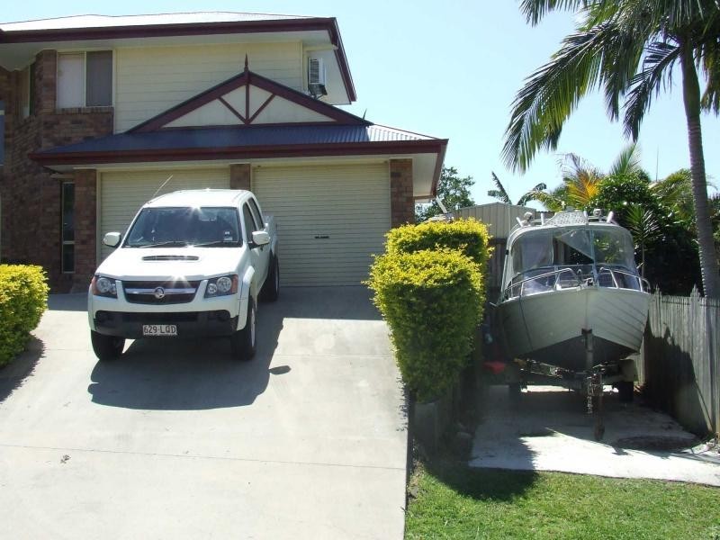 4 Giles Chase, Narangba QLD 4504