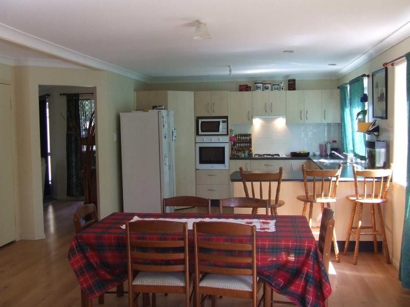 4 Giles Chase, Narangba QLD 4504