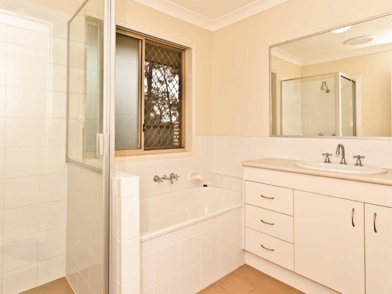 26 Bauhinia Court, Morayfield QLD 4506