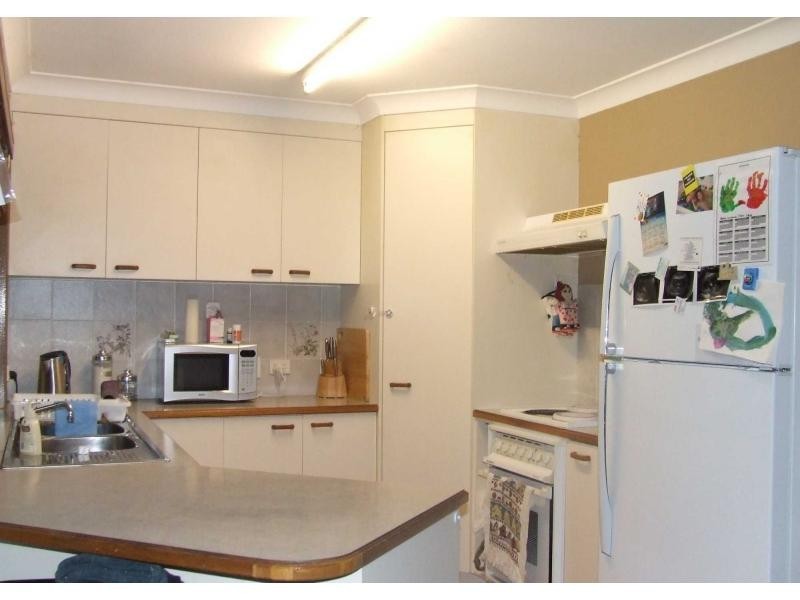 40 Crestwood Avenue, Morayfield QLD 4506