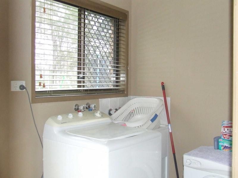 40 Crestwood Avenue, Morayfield QLD 4506