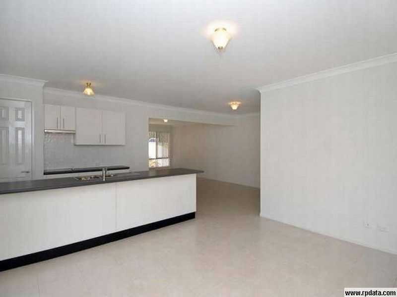 7 Stonehaven Place, Narangba QLD 4504