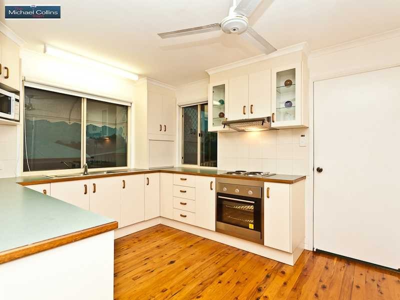 9 Glenross Place, Narangba QLD 4504