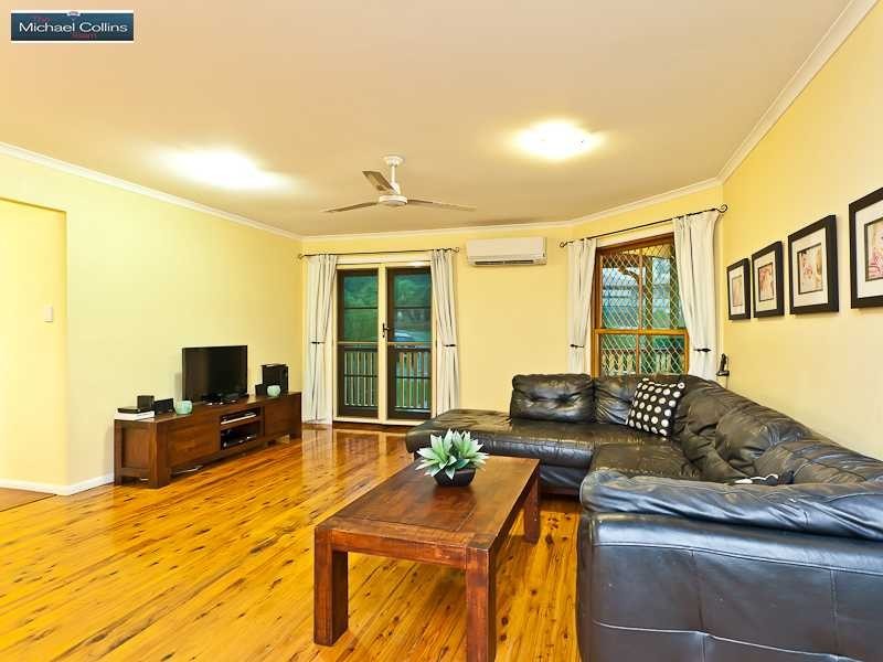 9 Glenross Place, Narangba QLD 4504