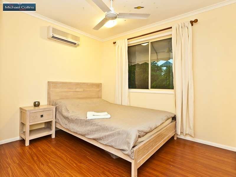 9 Glenross Place, Narangba QLD 4504