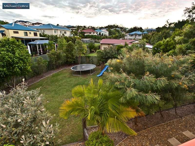 9 Glenross Place, Narangba QLD 4504