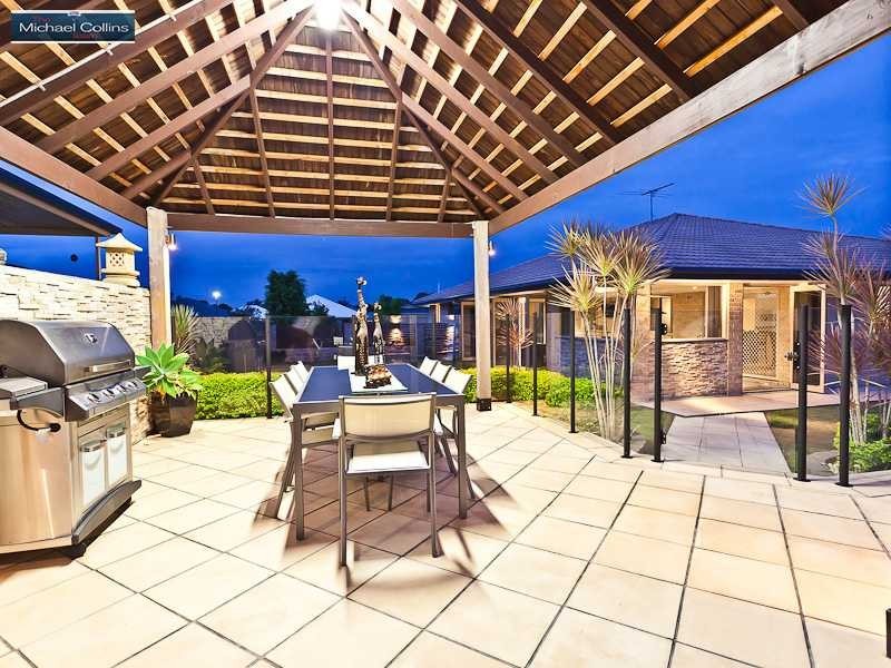 10 Saint Clair Court, Narangba QLD 4504