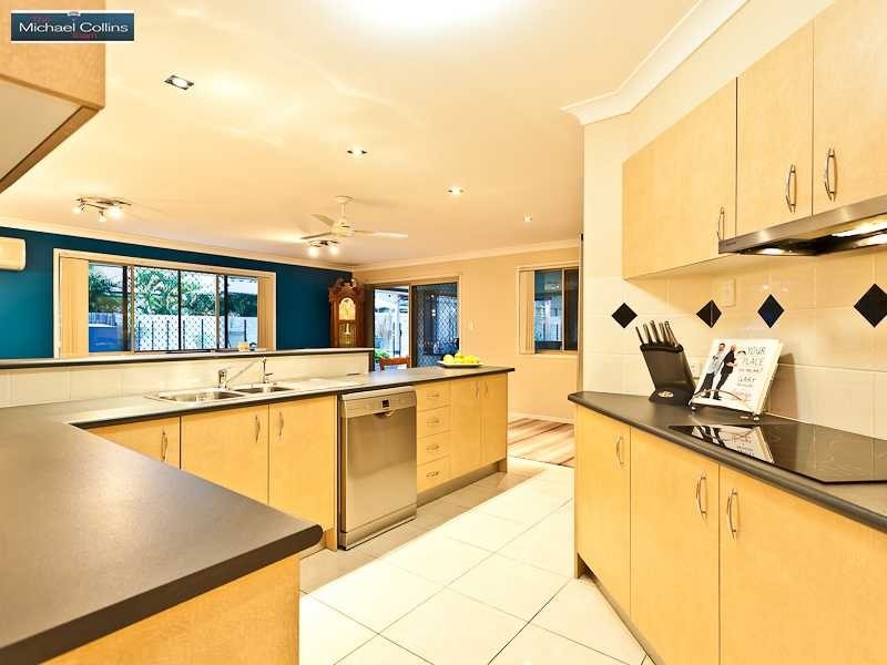 10 Saint Clair Court, Narangba QLD 4504