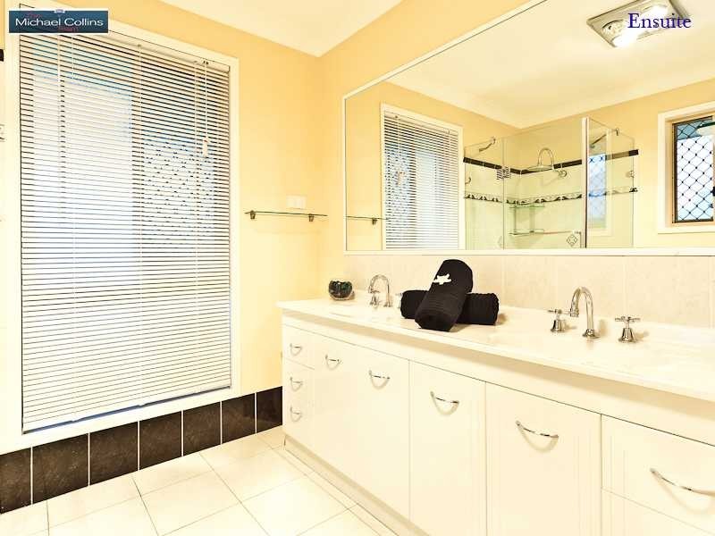 10 Saint Clair Court, Narangba QLD 4504