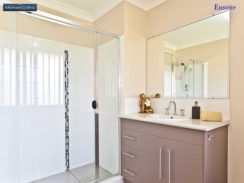5 Moorhen Court, Narangba QLD 4504