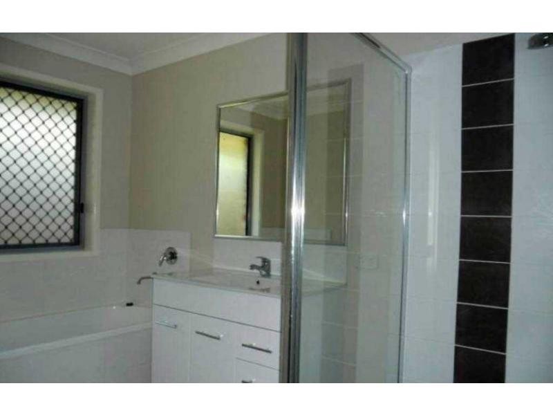 12 Dorothy Street, Narangba QLD 4504