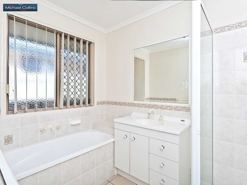 9 Peppermint Court, Narangba QLD 4504