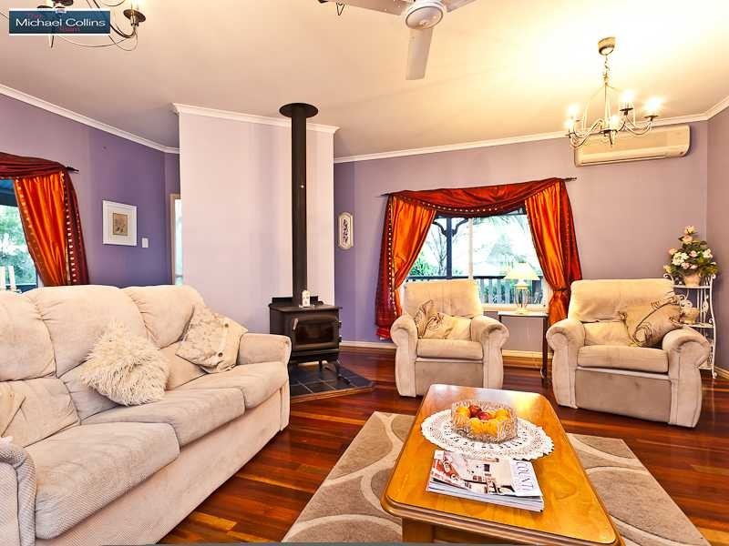 13 Glenross Place, Narangba QLD 4504