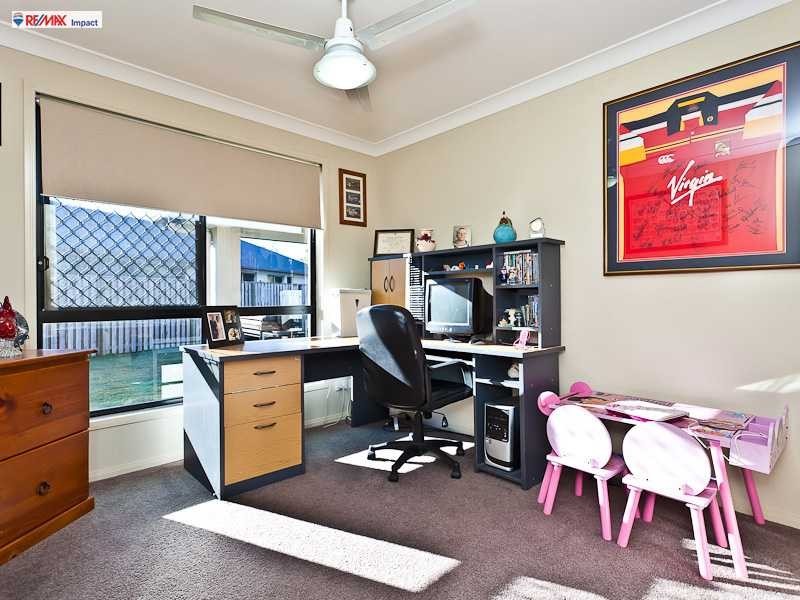 7 Azure Place, Narangba QLD 4504