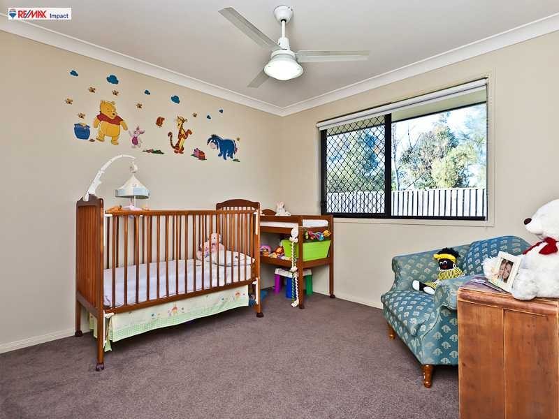 7 Azure Place, Narangba QLD 4504