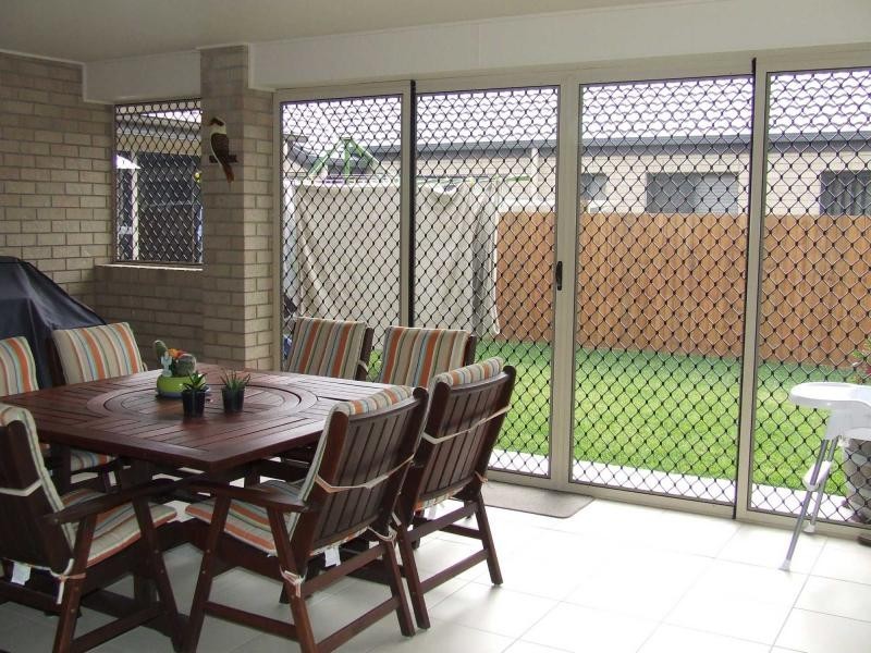 2 Nadia Place, Morayfield QLD 4506