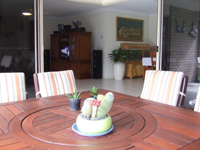 2 Nadia Place, Morayfield QLD 4506