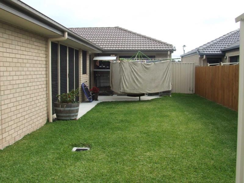 2 Nadia Place, Morayfield QLD 4506