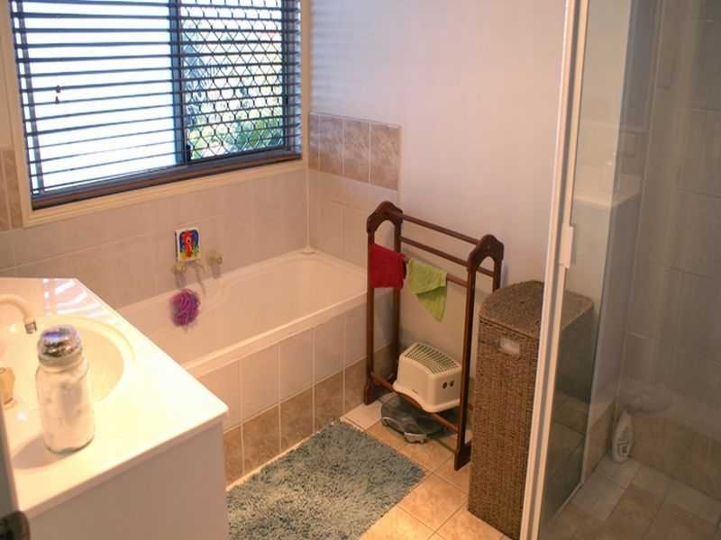 1102 Oakey Flat Road, Narangba QLD 4504