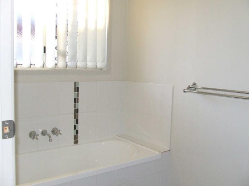 10 Woodrose Road, Morayfield QLD 4506