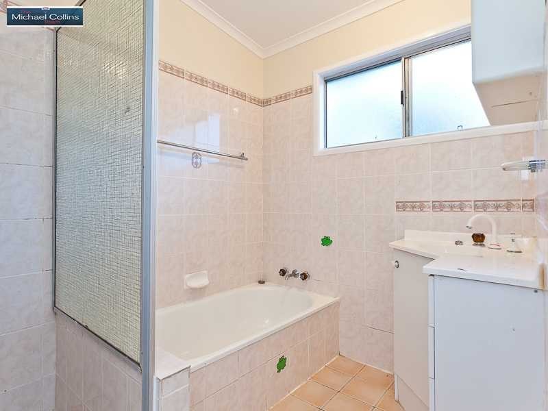 7 Killara Crescent, Petrie QLD 4502