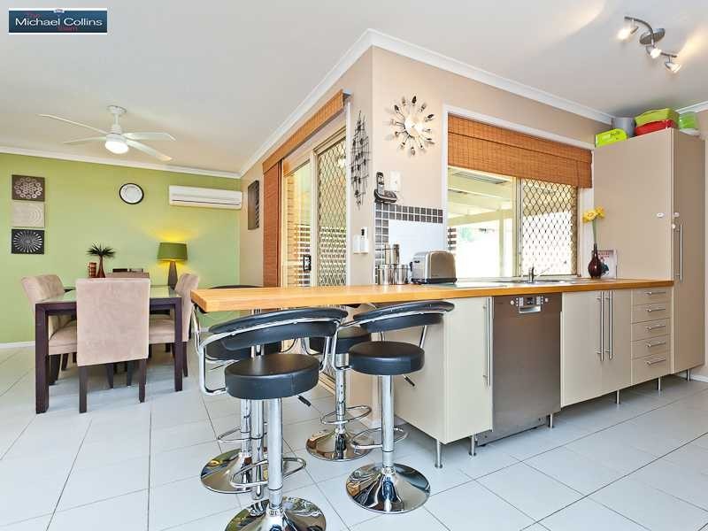 10 Tuckeroo Street, Narangba QLD 4504