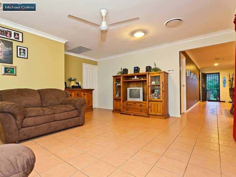 10 Darley Road, Upper Caboolture QLD 4510