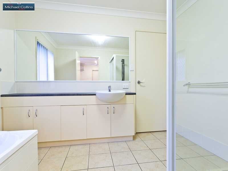 184 Macdonald Drive, Narangba QLD 4504