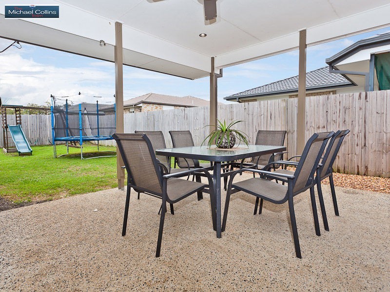 4 Fernbrook Drive, Morayfield QLD 4506