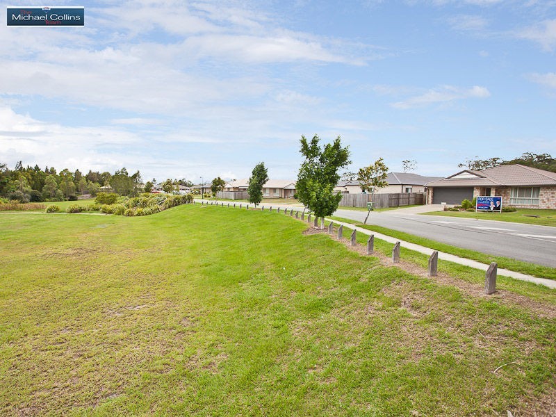 4 Fernbrook Drive, Morayfield QLD 4506