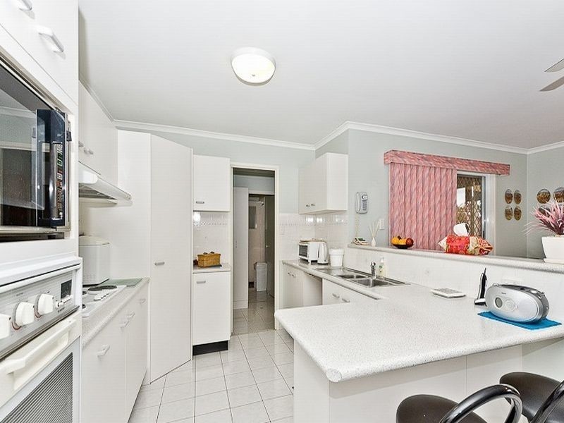 11 Owen Court, Narangba QLD 4504