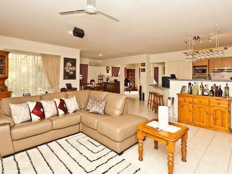 2 Incline Place, Narangba QLD 4504