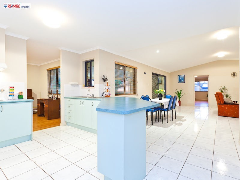 8 Sommerset Court, Narangba QLD 4504