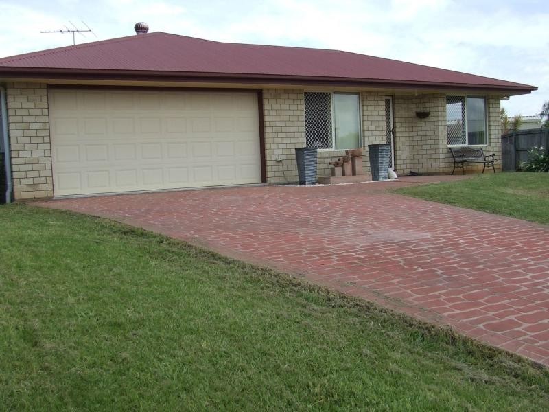 18 Rosa Court, Narangba QLD 4504