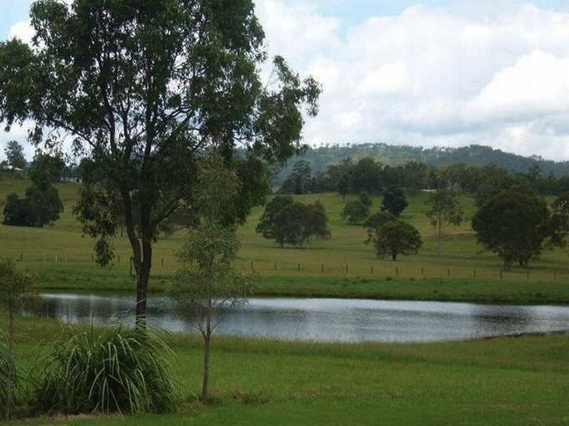 31 Springflats Court, Moorina QLD 4506