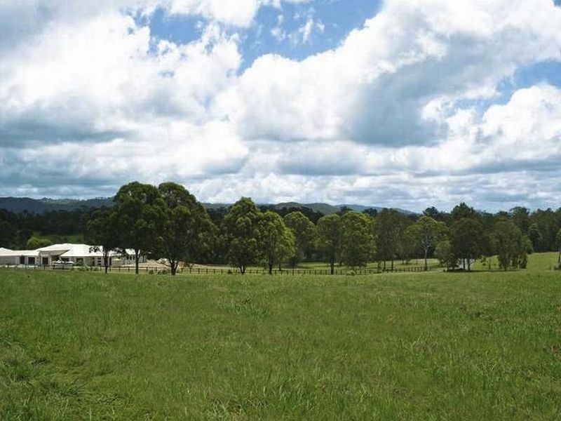 31 Springflats Court, Moorina QLD 4506