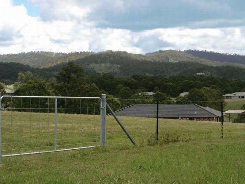 31 Springflats Court, Moorina QLD 4506