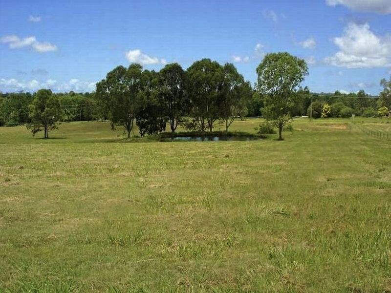 31 Springflats Court, Moorina QLD 4506